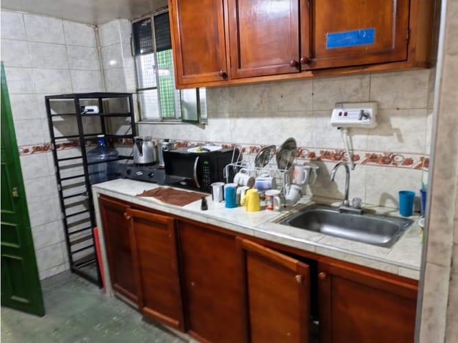 Casa de 10 alcobas en venta en La Magnolia, Madrid, 250 m² · foto 6 de 20