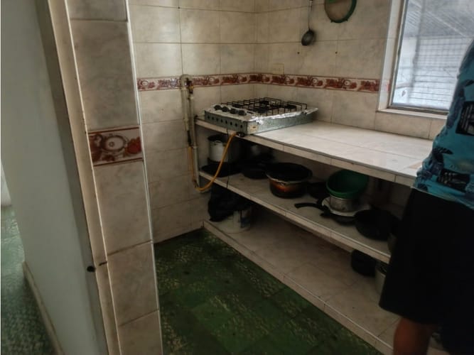 Casa de 10 alcobas en venta en La Magnolia, Madrid, 250 m² · foto 13 de 20