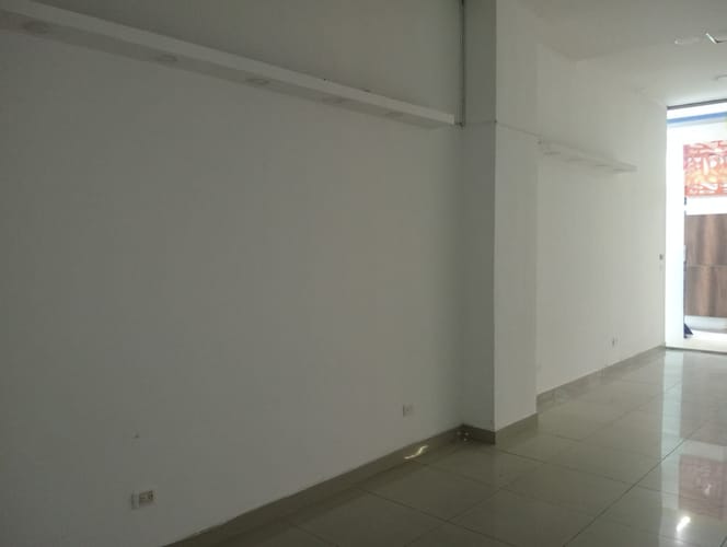 Local en venta en San Diego, Medellín, 48 m² · foto 11 de 11