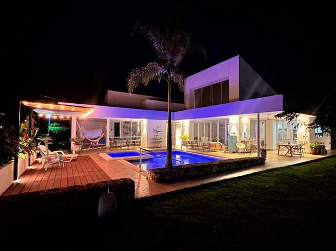 Casa de 3 alcobas en venta en Alfaguara, Jamundí, 256 m² · foto 2 de 24
