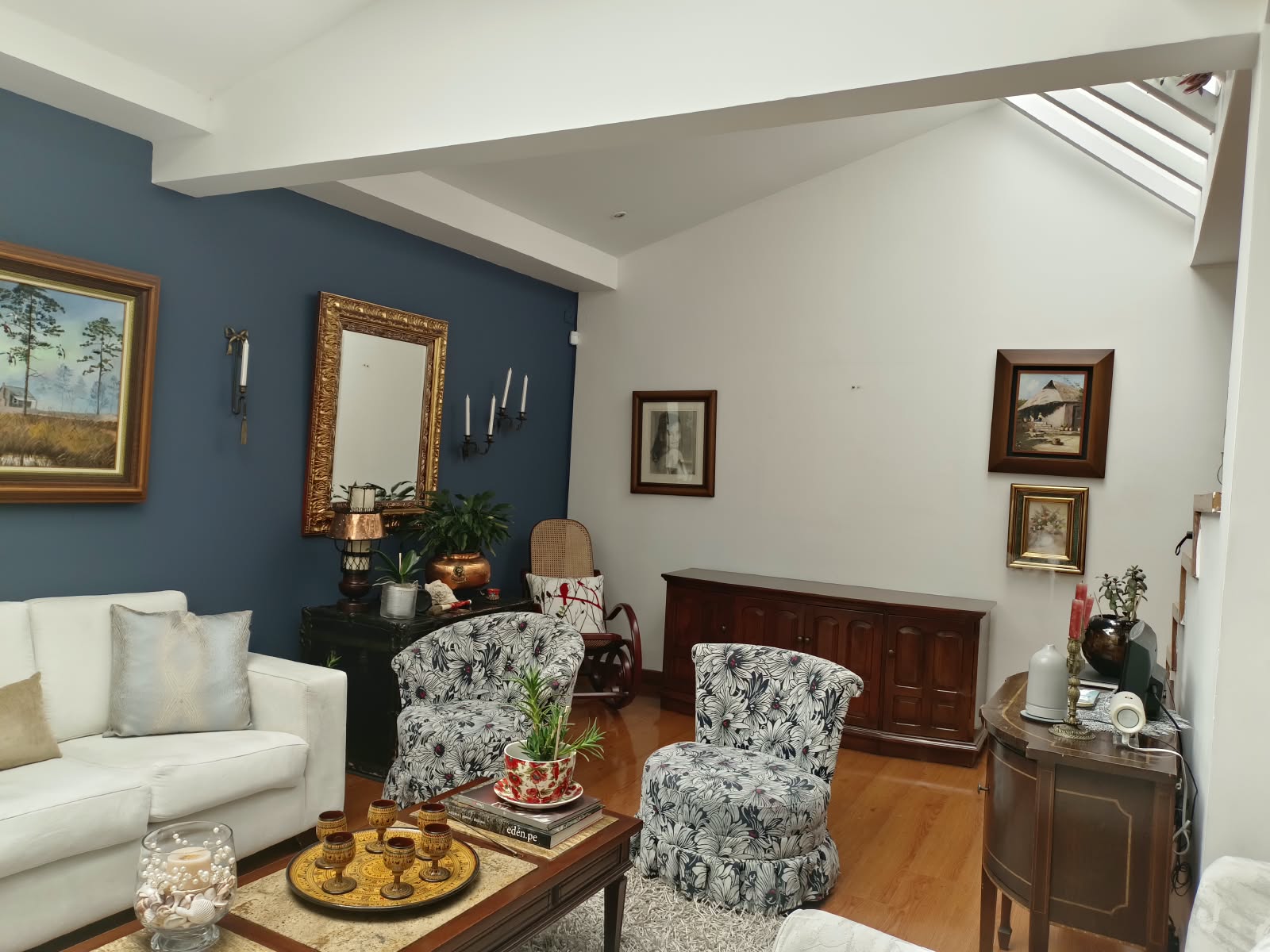 Casa en venta en Colina Campestre, Bogotá · foto 2 de 24