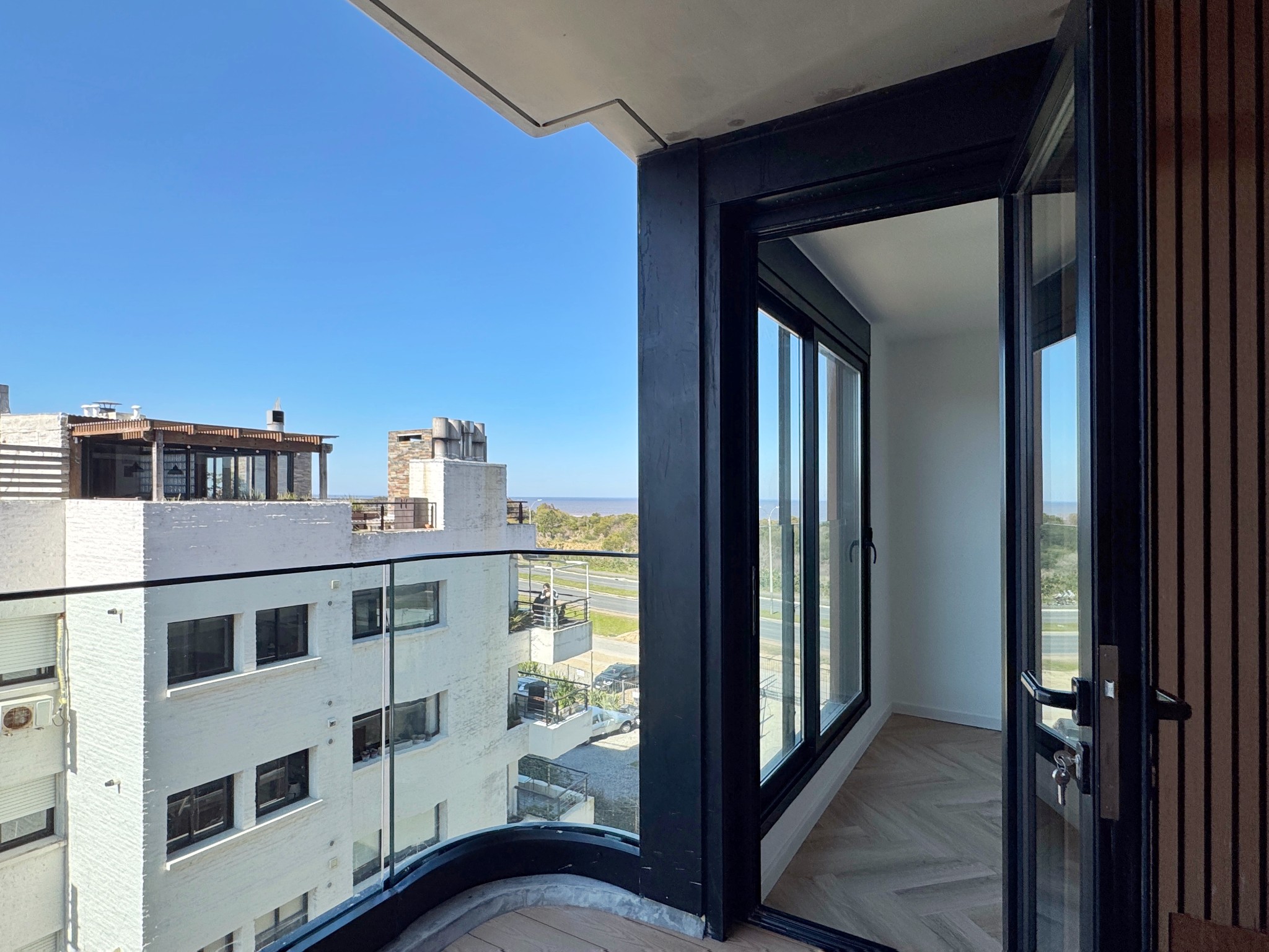 Apartamento De 1 Dormitorio En Alquiler - Unidad 403A - Costanera Village · Foto 8