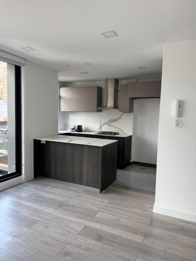 Apartamento en venta en Santa Barbara, Bogotá · foto 3 de 7