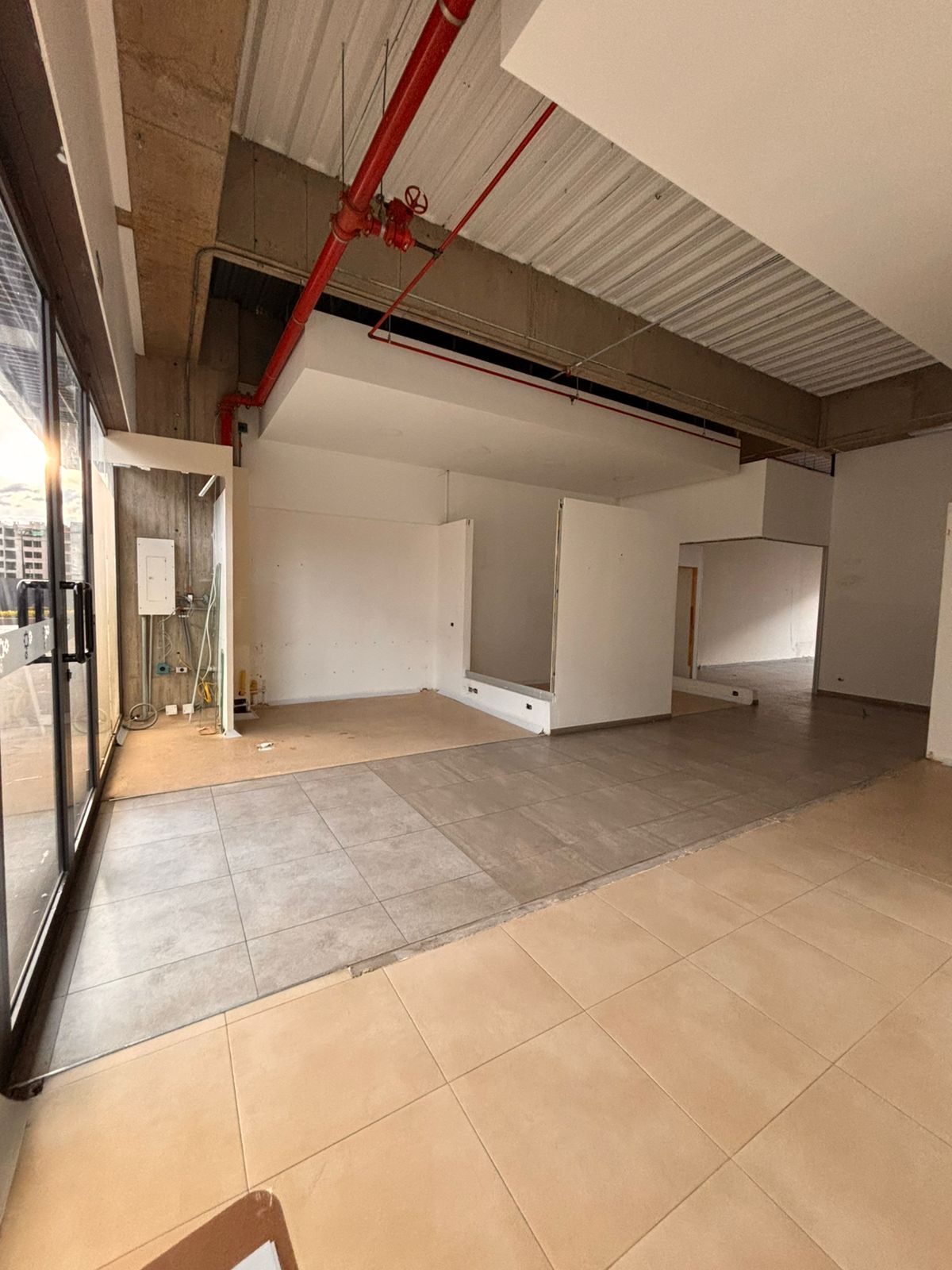 Retail space for rent in Hacienda Fontanar, Chía