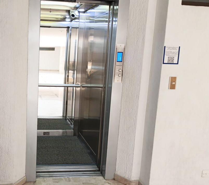 Apartamento en venta en Niza, Bogotá · foto 14 de 18
