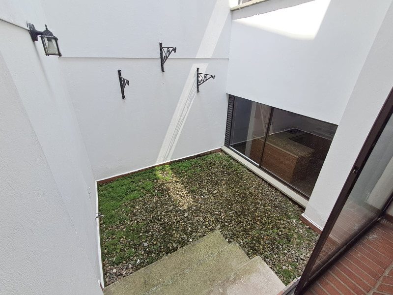 Casa en arriendo en El Poblado, Medellín · foto 12 de 24