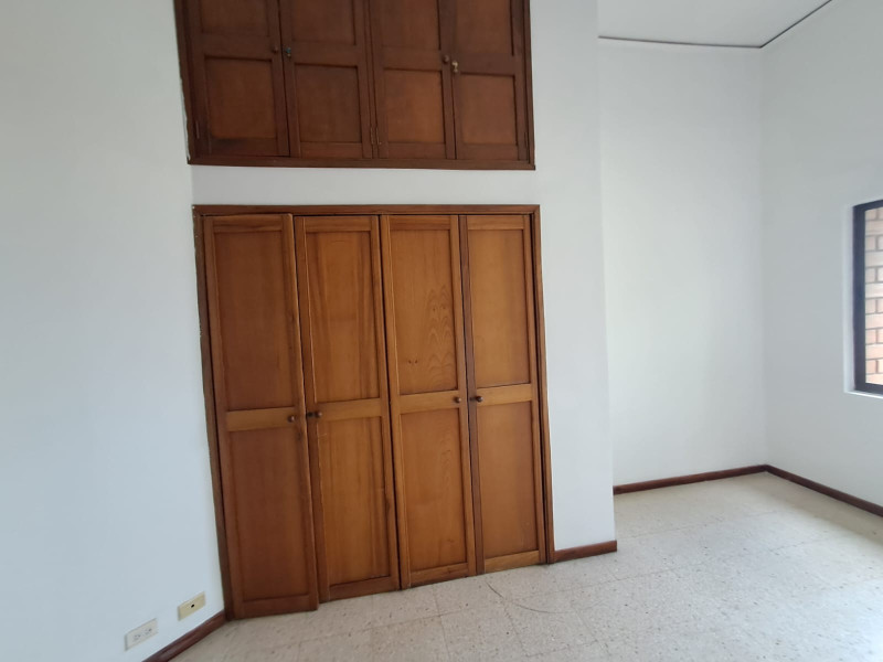 Casa en arriendo en El Poblado, Medellín · foto 23 de 24