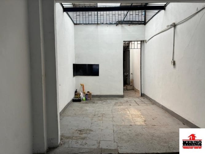 Local en arriendo en Loma Del Indio, Medellín, 70 m² · foto 8 de 16