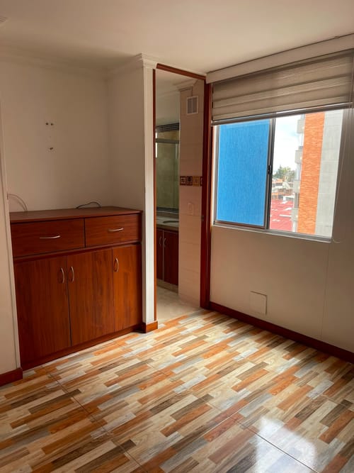 Apartamento en venta en Hipotecho Occidental, Bogotá · foto 10 de 18