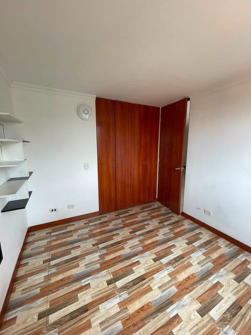 Apartamento en venta en Hipotecho Occidental, Bogotá · foto 12 de 18