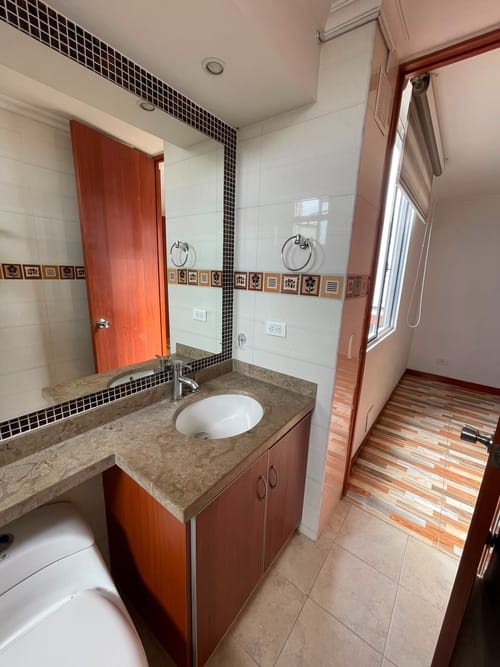 Apartamento en venta en Hipotecho Occidental, Bogotá · foto 4 de 18