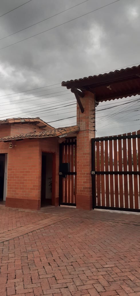 Casa en venta en Bachue, Chía · foto 4 de 24