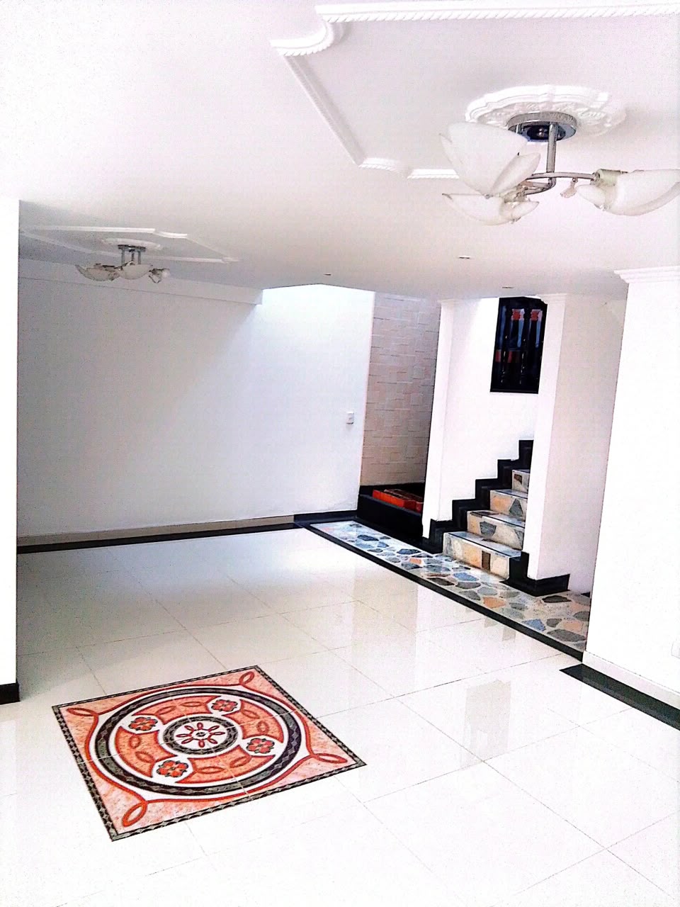 Casa en venta en Niza, Bogotá · foto 5 de 24