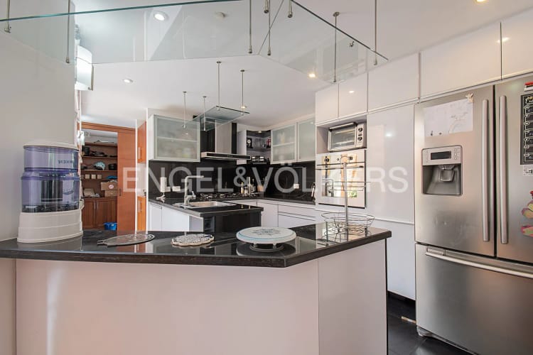 Apartamento de 3 alcobas en venta en Santa Ana, Bogotá, 198 m² · foto 5 de 19