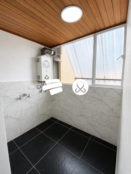 Apartamento de 4 alcobas en venta en Cedritos, Bogotá · foto 8 de 24