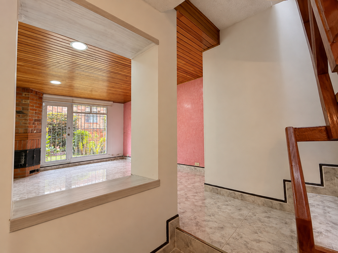 Casa en venta en Cedritos, Bogotá · foto 2 de 24