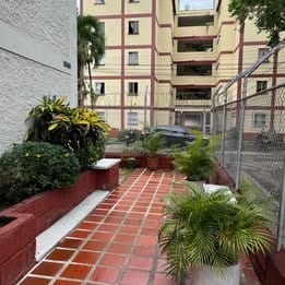 Apartamento de 3 alcobas en venta en Pasoancho, Cali, 67 m² · foto 19 de 23