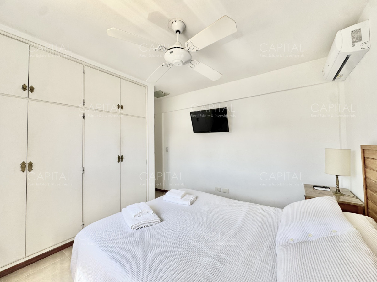 Apartamento de tres dormitorios metros de la Playa Desembocadura del Arroyo, La Barra en Alquiler · Foto 10