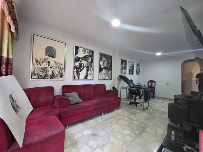 Casa de 3 alcobas en venta en Belén, Medellín, 75 m² · foto 2 de 15