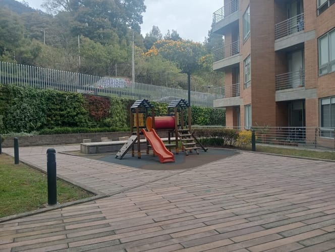 Apartaestudio en venta en Bosque Izquierdo, Bogotá, 87 m² · foto 23 de 24