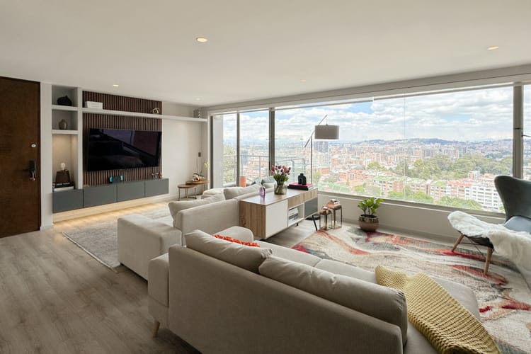 Apartamento de 3 alcobas en venta en Bosque De Maria, Bogotá, 183 m² · foto 1 de 24