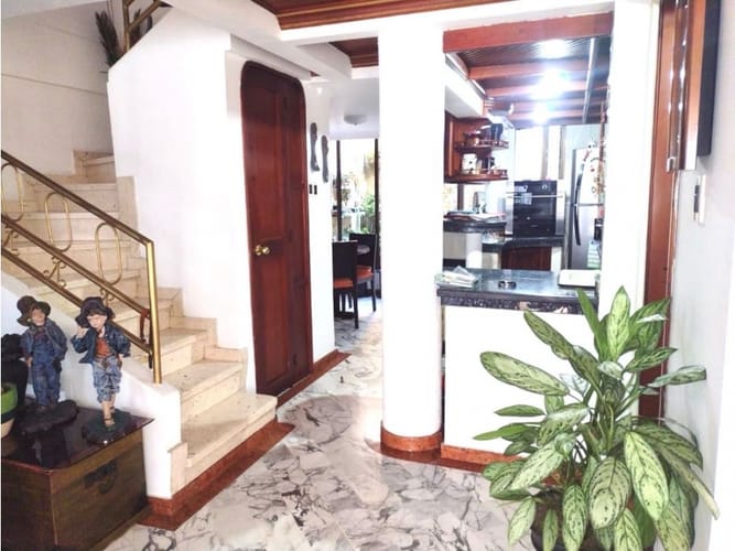 Casa de 4 alcobas en venta en Los Corales, Pereira, 165 m² · foto 3 de 20
