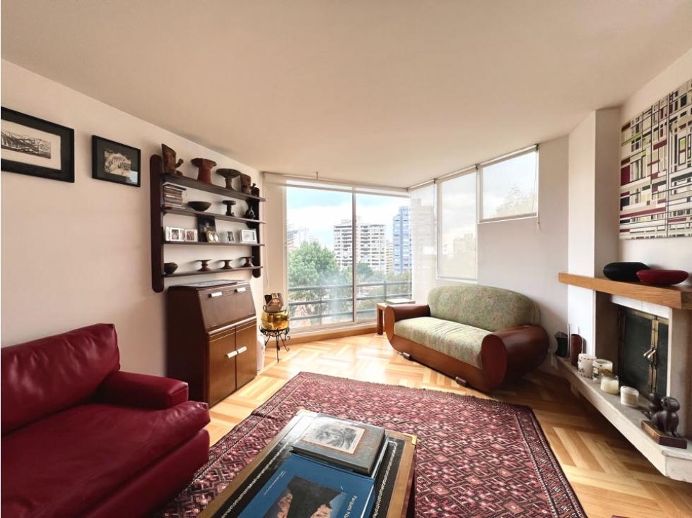 Apartamento en venta en Los Rosales, Bogotá · foto 8 de 21