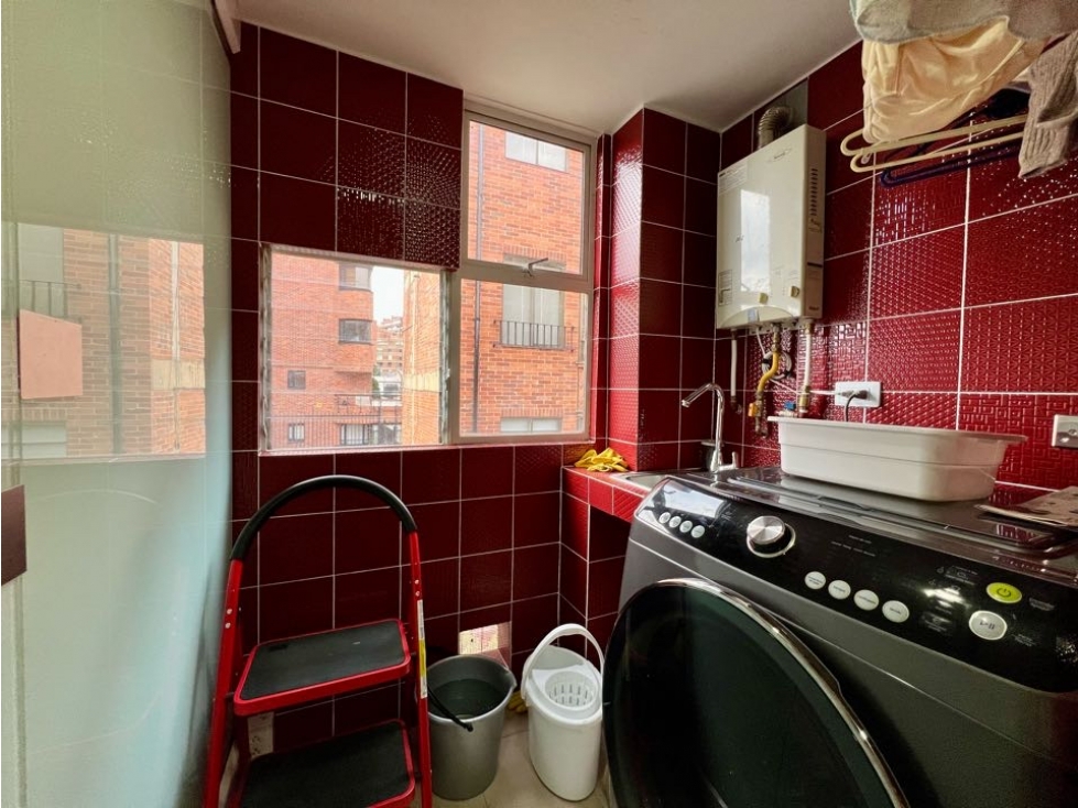 Apartamento en venta en Los Rosales, Bogotá · foto 15 de 21