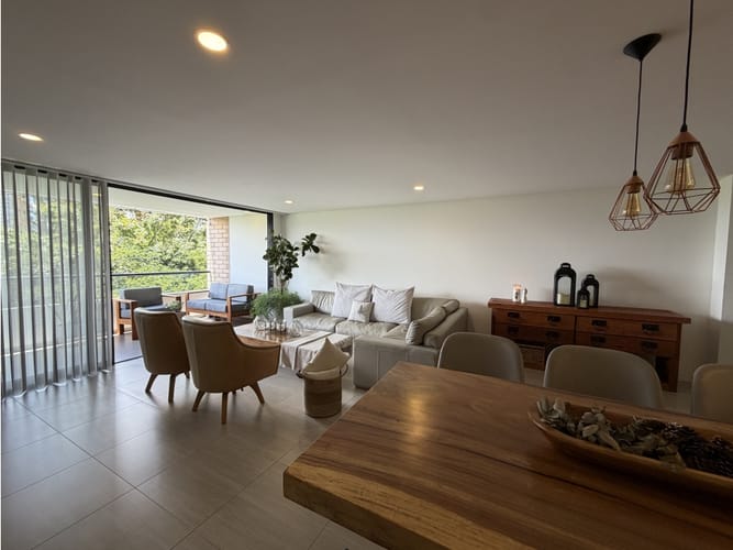 Apartamento de 3 alcobas en venta en La Pradera, Envigado, 182 m² · foto 6 de 24