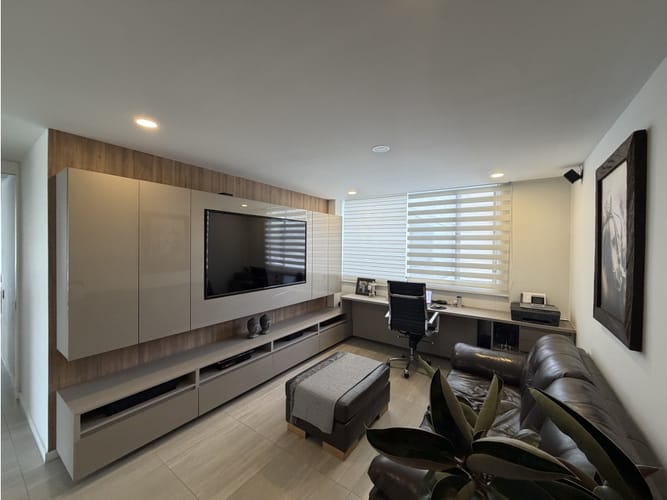 Apartamento de 3 alcobas en venta en La Pradera, Envigado, 182 m² · foto 10 de 24