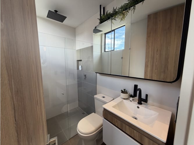 Apartamento de 3 alcobas en venta en La Pradera, Envigado, 182 m² · foto 17 de 24