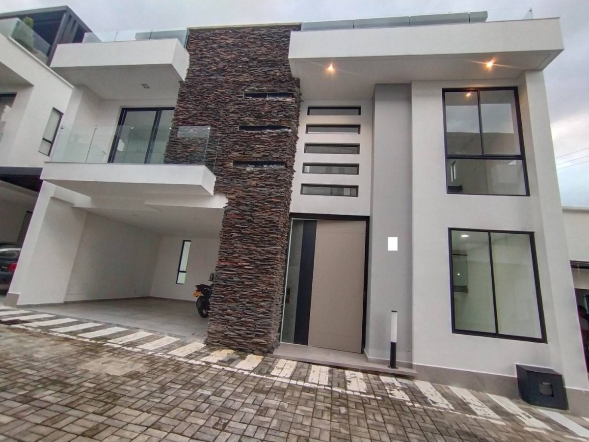 House for rent in Lagos del cacique, Bucaramanga