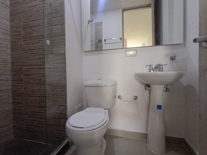 Apartamento de 3 alcobas en arriendo en La America, Medellín, 70 m² · foto 16 de 16
