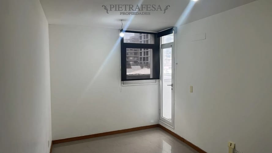 Apartamento en alquiler, 1 dormitorio, 1 baño, terraza. Cordón. · Foto 5