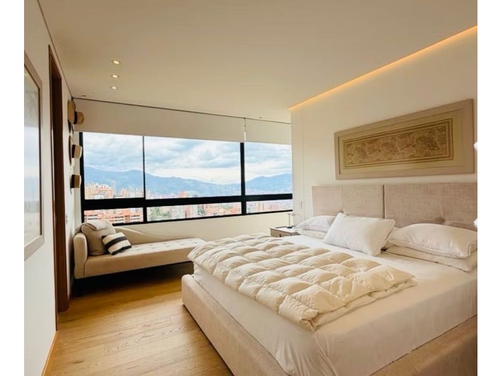 Apartamento en venta en El Poblado, Medellín · foto 13 de 24
