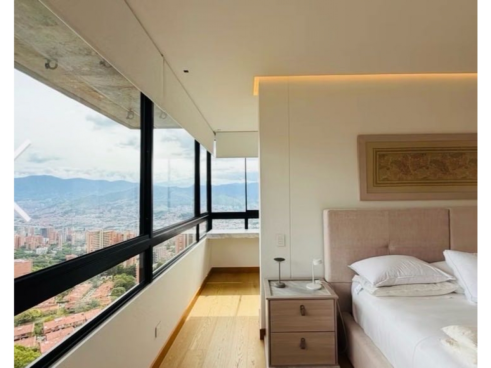 Apartamento en venta en El Poblado, Medellín · foto 14 de 24