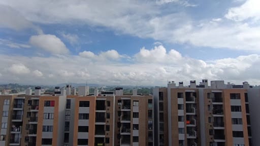Apartamento de 3 alcobas en arriendo en Cimarronas, Rionegro, 52 m² · foto 5 de 10