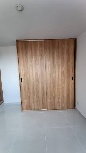 Apartamento de 3 alcobas en arriendo en Cimarronas, Rionegro, 52 m² · foto 6 de 10