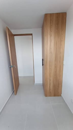 Apartamento de 3 alcobas en arriendo en Cimarronas, Rionegro, 52 m² · foto 8 de 10