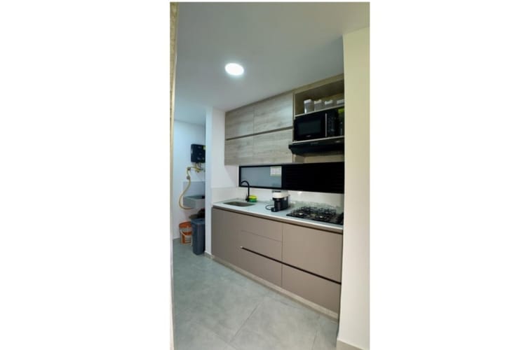 Apartamento en venta en El Poblado, Medellín · foto 10 de 12