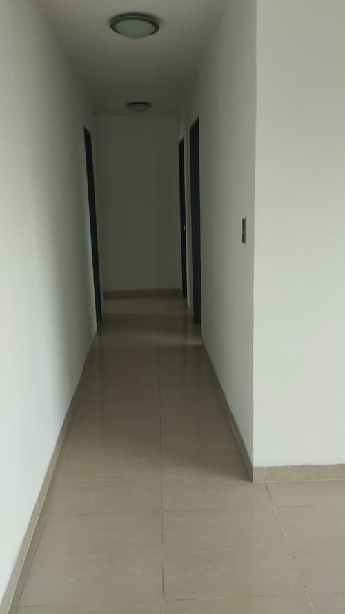 Apartamento de 4 alcobas en venta en El Refugio, Cali, 135 m² · foto 5 de 14