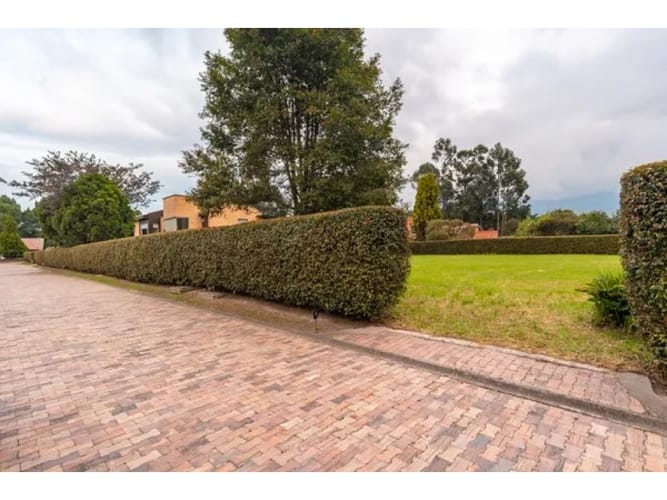 Lote en venta en Fusca, Chía, 1406 m² · foto 5 de 8