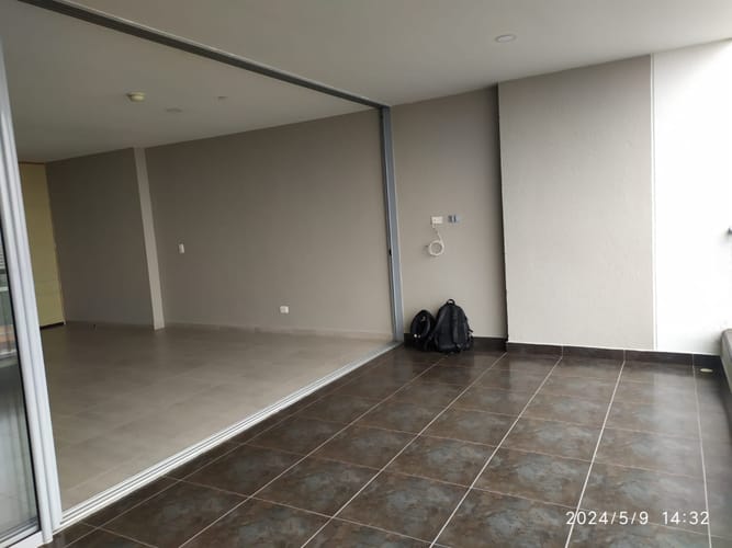 Apartamento en venta en El Poblado, Medellín · foto 3 de 14
