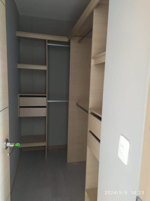 Apartamento en venta en El Poblado, Medellín · foto 8 de 14
