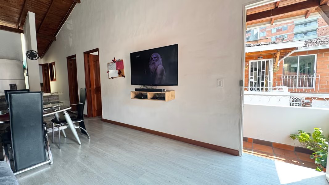 Casa en venta en Suramérica, Itagüí · foto 10 de 14