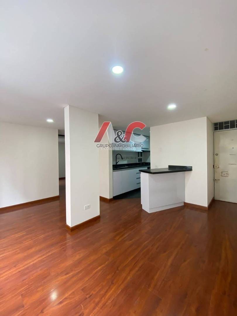 Apartamento en venta en Castilla, Bogotá · foto 2 de 12