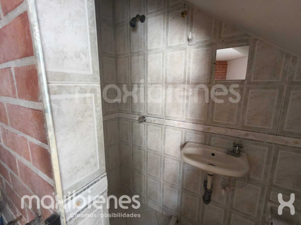 Apartaestudio en arriendo en Barrio Nuevo, Medellín · foto 8 de 8
