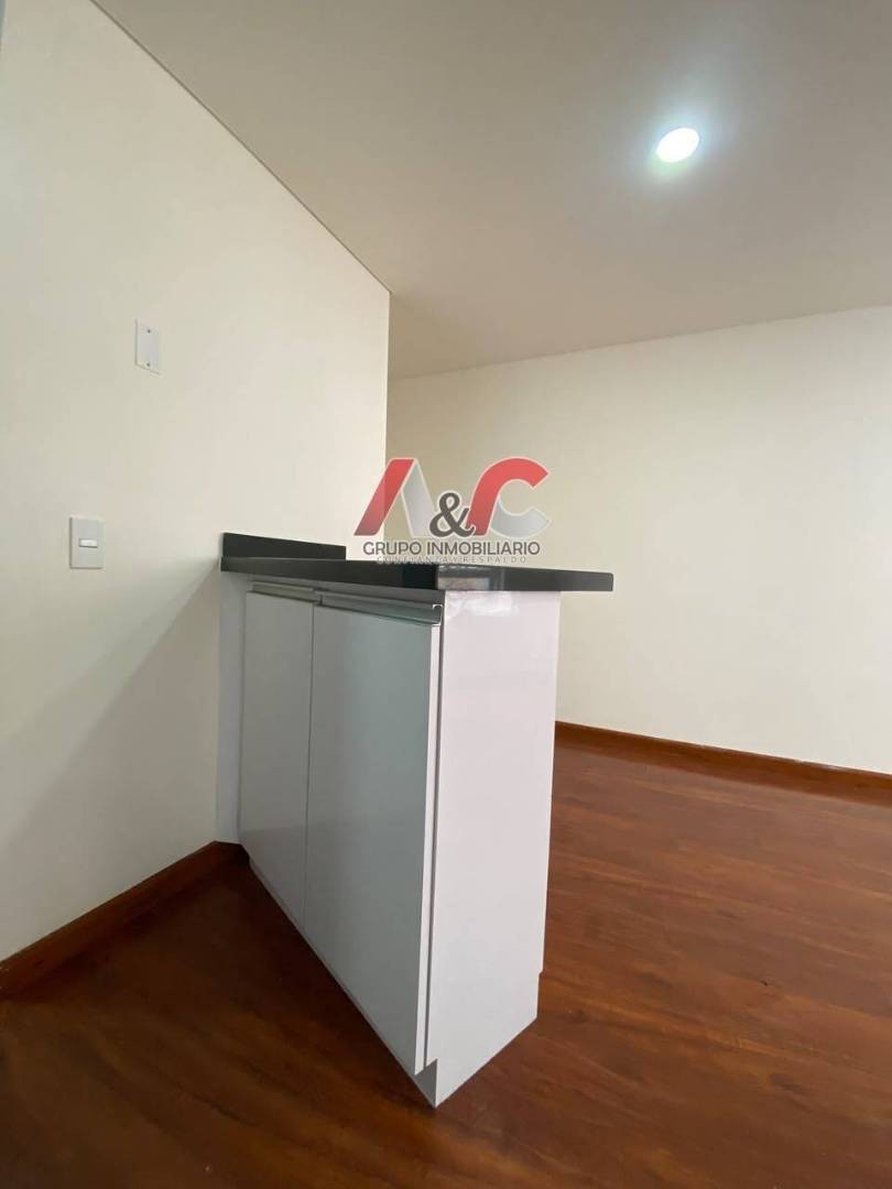 Apartamento en venta en Castilla, Bogotá · foto 6 de 12