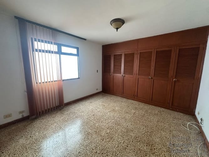 Apartamento de 4 alcobas en arriendo en San Joaquin, Medellín, 90 m² · foto 8 de 12