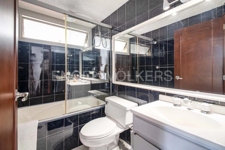 Apartamento de 3 alcobas en venta en Chicó Navarra, Bogotá, 204 m² · foto 18 de 19